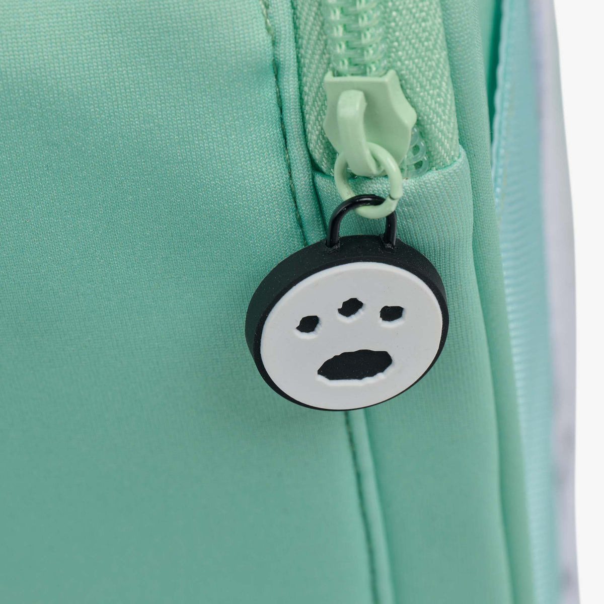 pochaccotm-slim-lunch-cooler-bag-t9 00028031-Z.jpg
