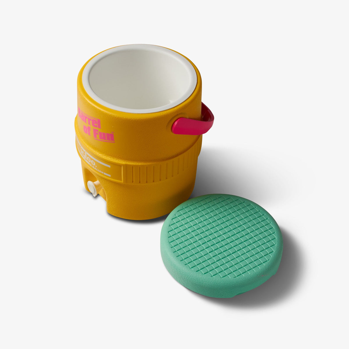 retro-barrel-of-fun-2-gallon-jug-a0 00031416_3.jpg