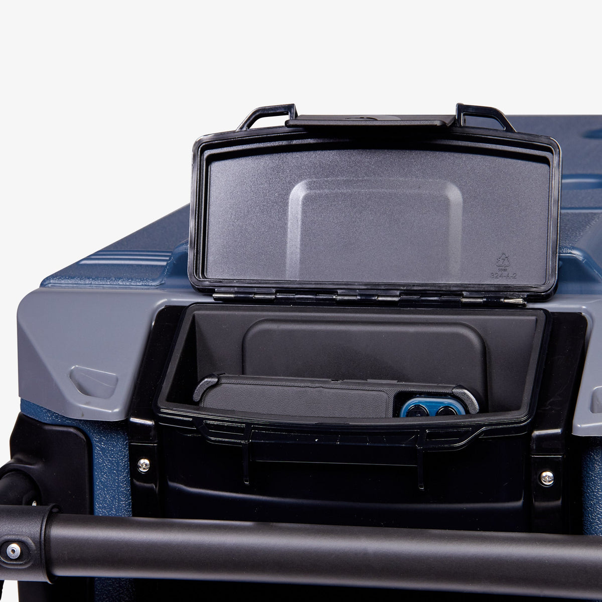 trailmate-journey-70-qt-cooler-d7 00034127_7.jpg