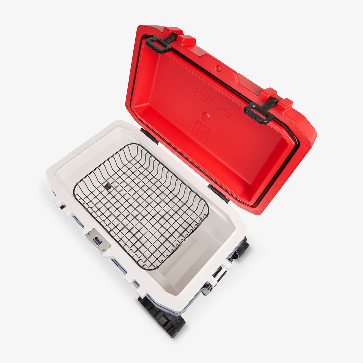 trailmate-75-qt-roller-cooler-t0 00035111-O3.jpg