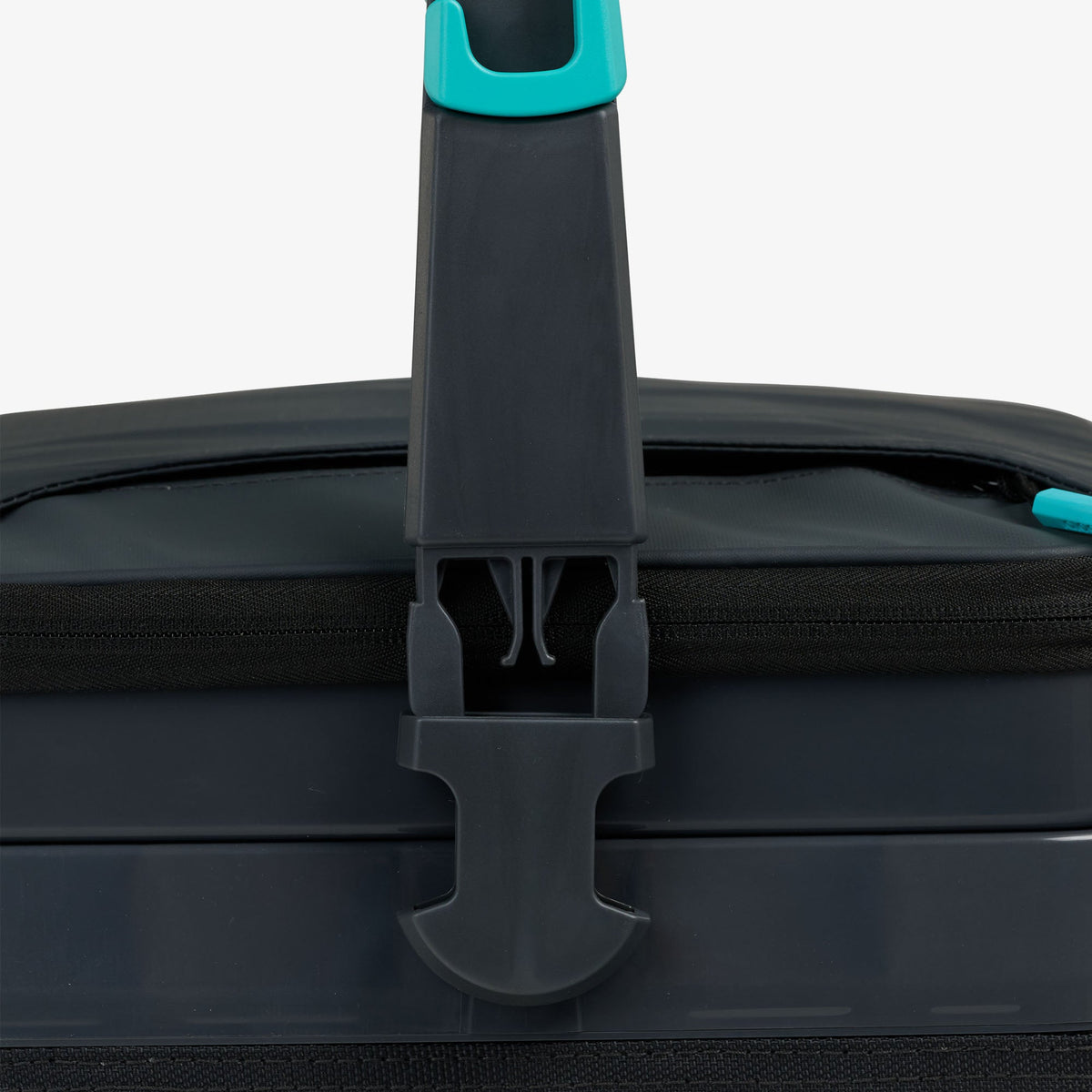 rival-18-can-hybrid-cooler-v1 00064361-HK1.jpg