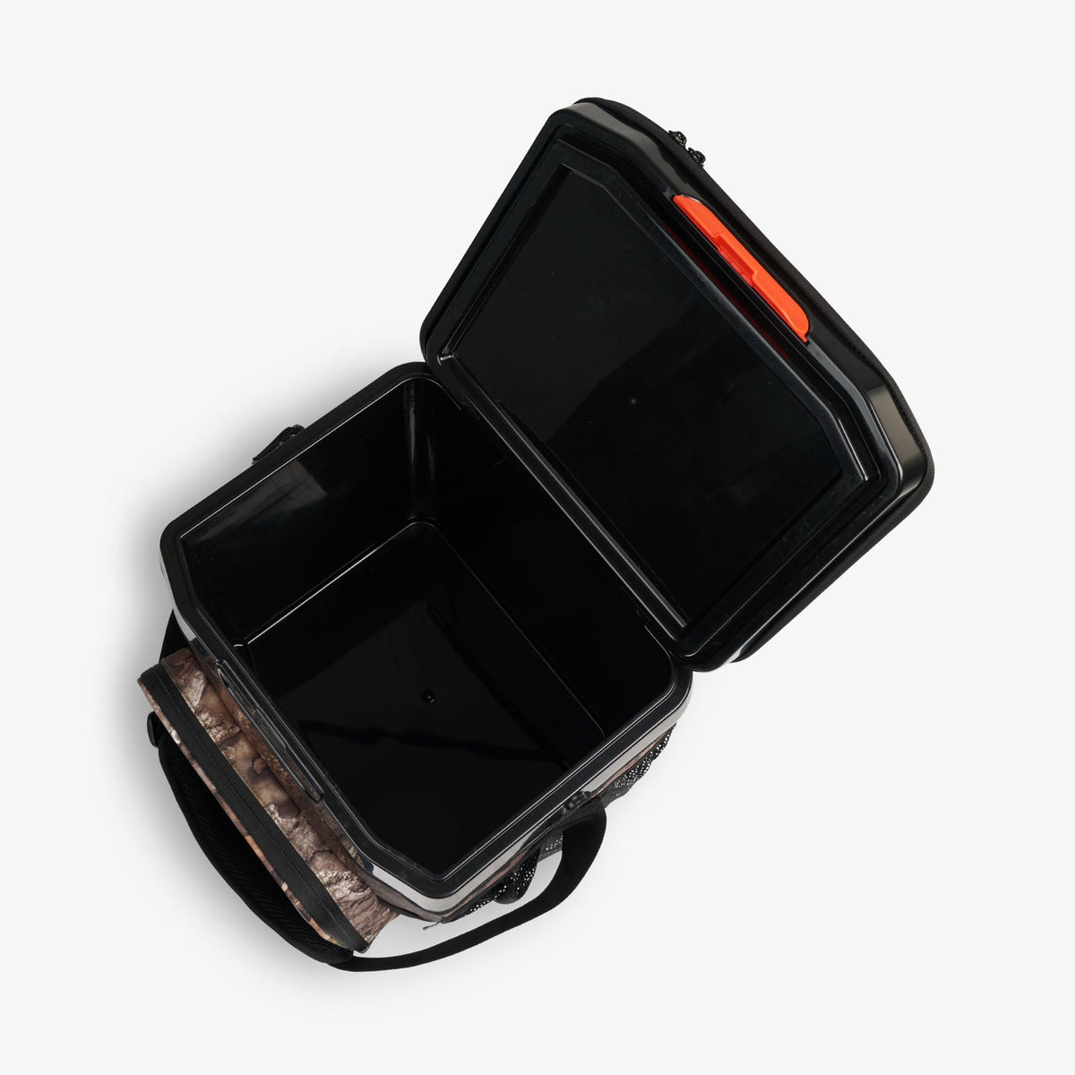 realtree-apx-cool-fusion-26-can-cooler-bag-n2 00066779-O2.jpg