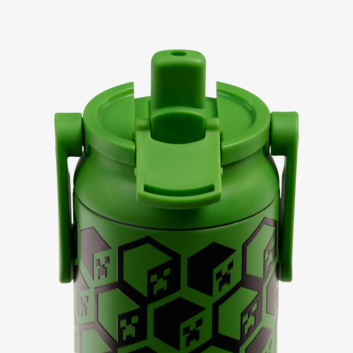 minecraft-creeper-glow-in-the-dark-20-oz-bottle-f6 00071605-L2.jpg