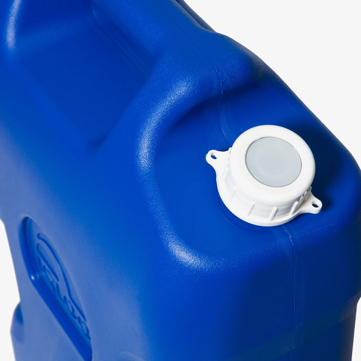 6-gallon-water-container-r4 42154-6-gallon-water-container-ii-majestic-blue-top.jpg